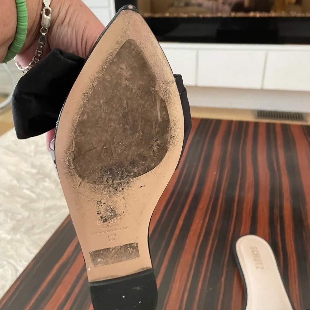 SCHUTZ /Black /Size 7.5B/ Flats/Gently Worn - Picture 2 of 6